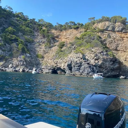 San Paolisa * Hyeres
